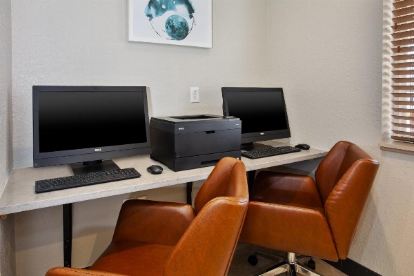 Candlewood Suites Kenosha Main image